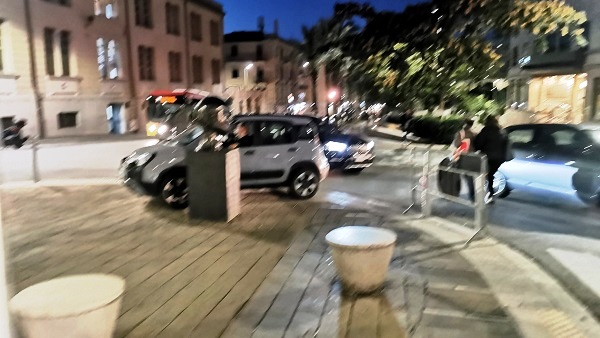 Parcheggi_cafoni
